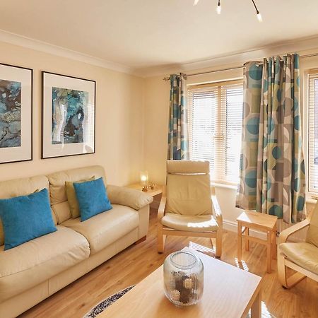 Host & Stay - The Scuttlebutt Townhouse Whitby Bagian luar foto