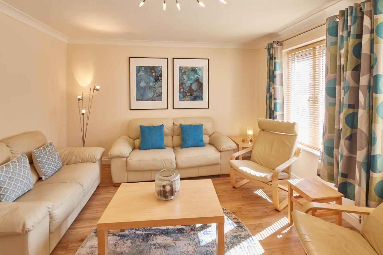 Host & Stay - The Scuttlebutt Townhouse Whitby Bagian luar foto